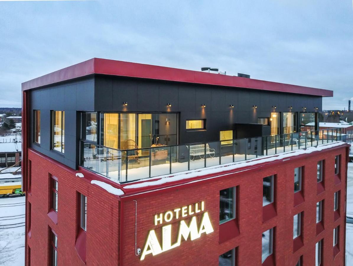 Hotelli-Ravintola Alma Seinäjoki Екстериор снимка